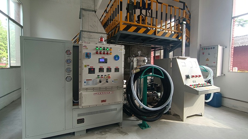 反應(yīng)釜控溫防爆冷熱一體機有哪些優(yōu)勢？