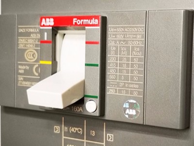 模溫機空氣開關型號怎么選？「歐能機械」優選ABB進口品牌元件