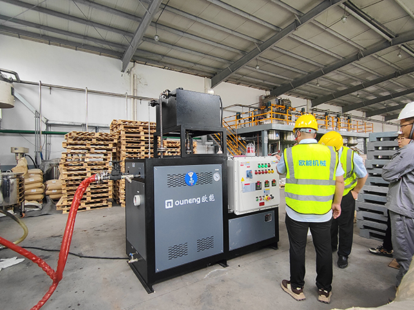 高溫防爆模溫機設計和制造，保障生產(chǎn)安全