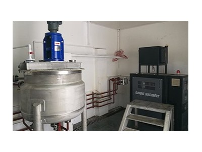 500L的反應釜控溫采用那種方式？