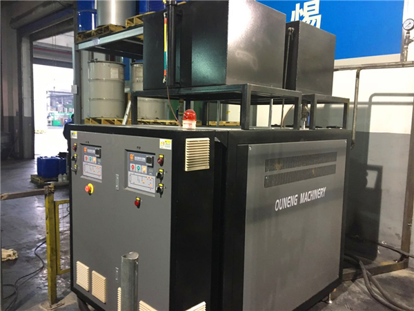 國產(chǎn)模溫機(jī)什么牌子好,兩個(gè)方法幫你解憂