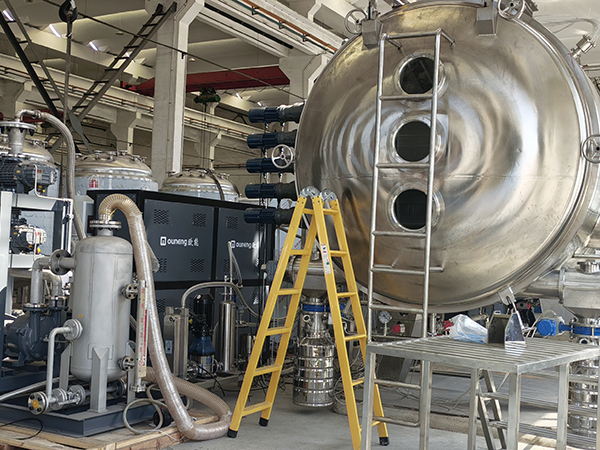 8000+企業(yè)選擇的電加熱導(dǎo)熱油爐生產(chǎn)商，成為行業(yè)標(biāo)桿