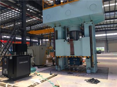 高溫油溫機(jī)在碳纖維成型中控溫作用，問(wèn)「歐能機(jī)械」