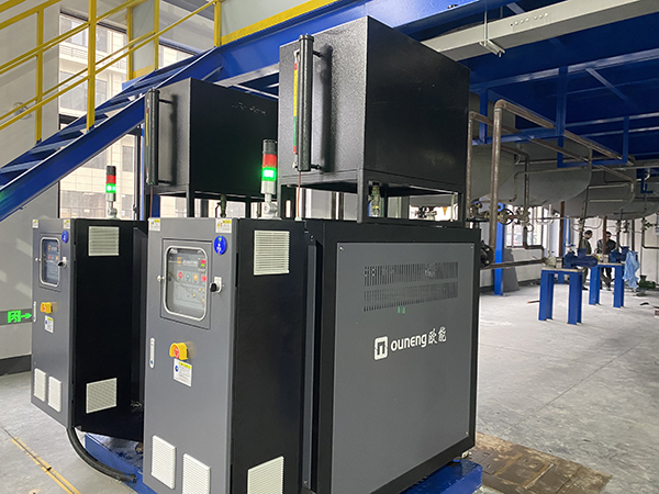 橡膠防護蠟生產(chǎn)反應(yīng)釜控溫油溫機「歐能機械」