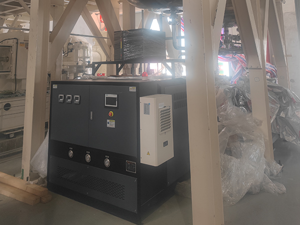 鋰電隔膜模溫機(jī)，提升鋰離子電池生產(chǎn)效率