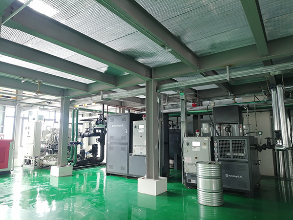 電加熱油爐能耗比揭秘，如何選擇更省電加熱設備？