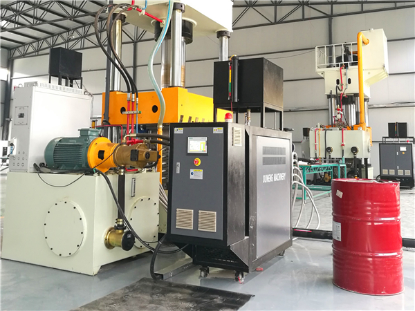 油式模溫機工作原理詳細解讀「歐能機械」專業分析