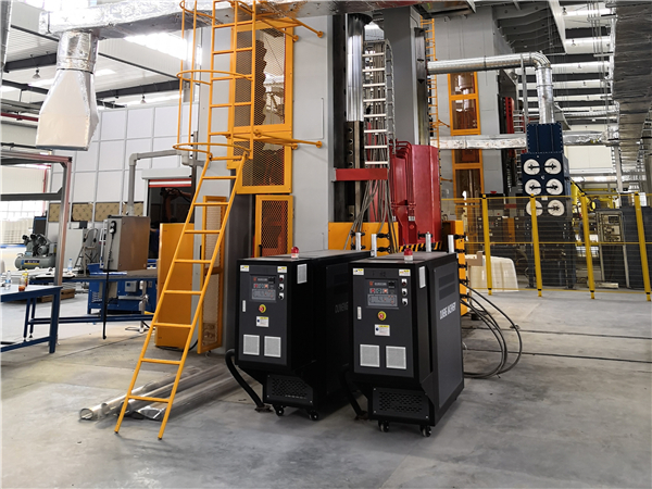 復合材料模壓成型，油循環溫度控制機有哪些作用？「歐能機械」