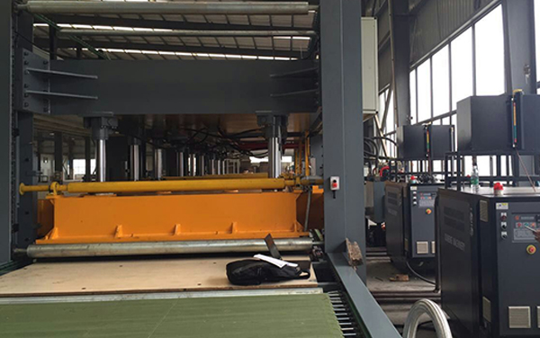 GMT熱壓生產線控溫模溫機